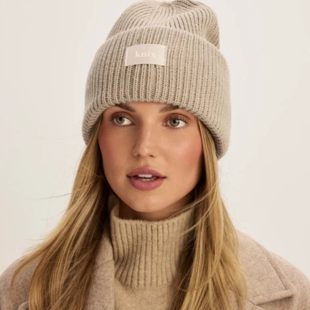 NWT Knix Toque